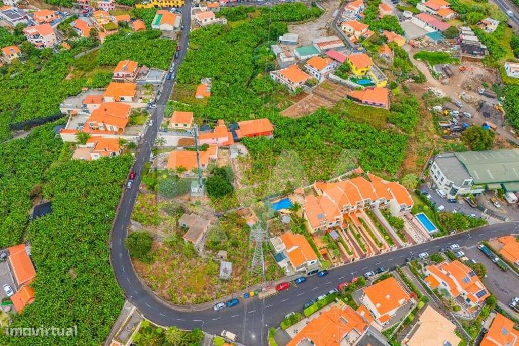 Terreno C/1870m2 em Santa Rita - São Martinho - Funchal - Grande imagem: 4/12