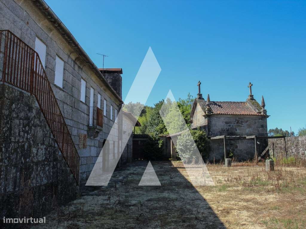 Quinta Nevogilde com Moradia T10, Capela, Celeiro e Acesso ao Rio S... - Grande imagem: 4/41