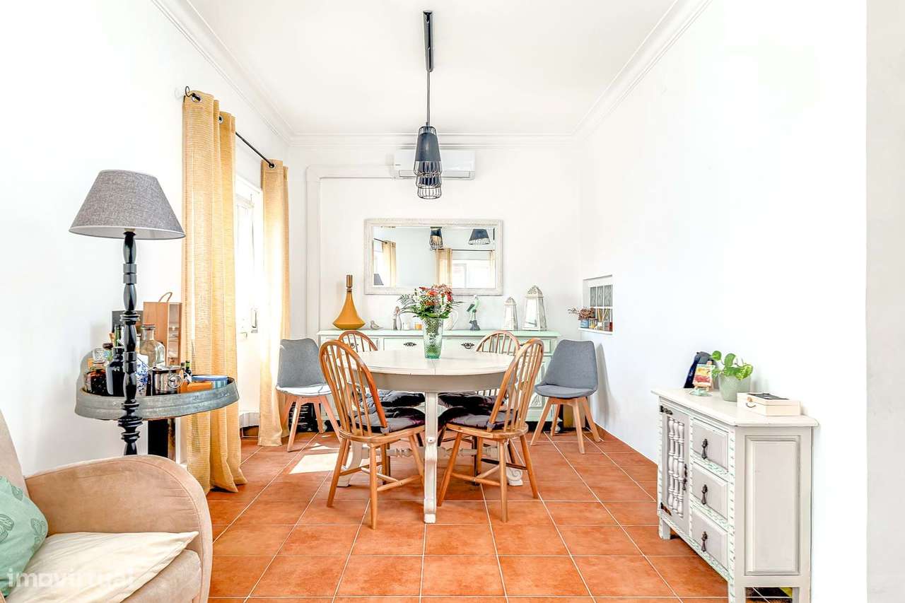 APARTAMENTO T3 REMODELADO | CENTRO DE VILA FRANCA DE XIRA-2