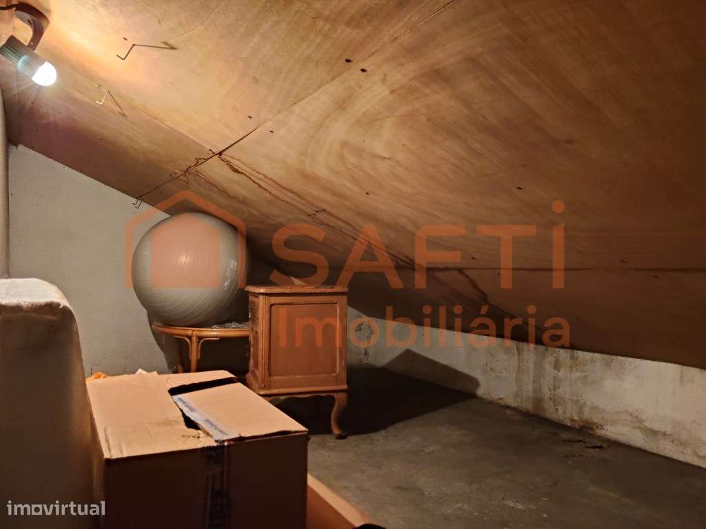 APARTAMENTO T2 MAIS ARRECADAÇÃO.-26