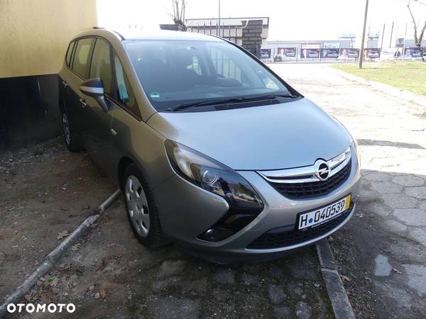 Opel Zafira Tourer 1.4 Turbo drive - 1