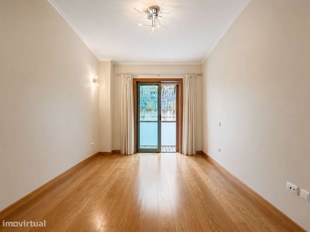 T3 de com Garagem Fechada Metro de Santo Ovídio | Vila Nova de Gaia-10