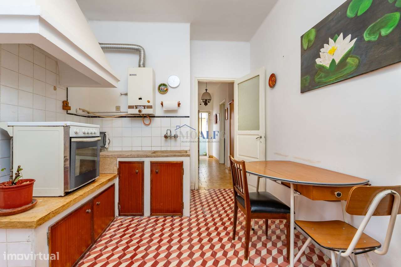 Moradia T2 com quintal no centro do Pinhal Novo, junto a transportes-13