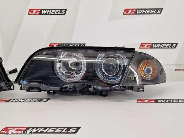 Farois BMW E46 Angel Eyes fundo preto - 4