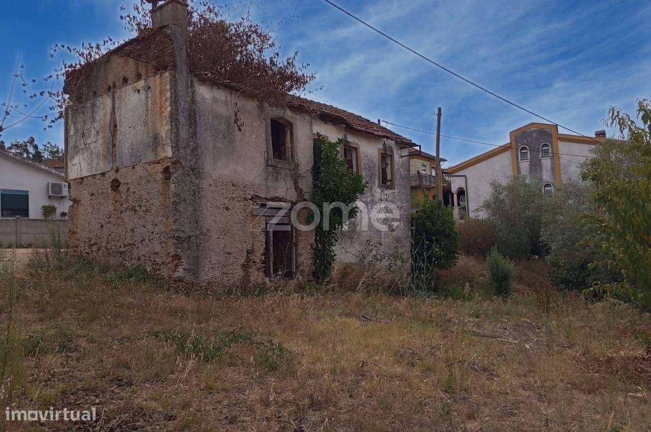 Moradia Moinhos – Miranda do Corvo | Reabilitação - Grande imagem: 2/16