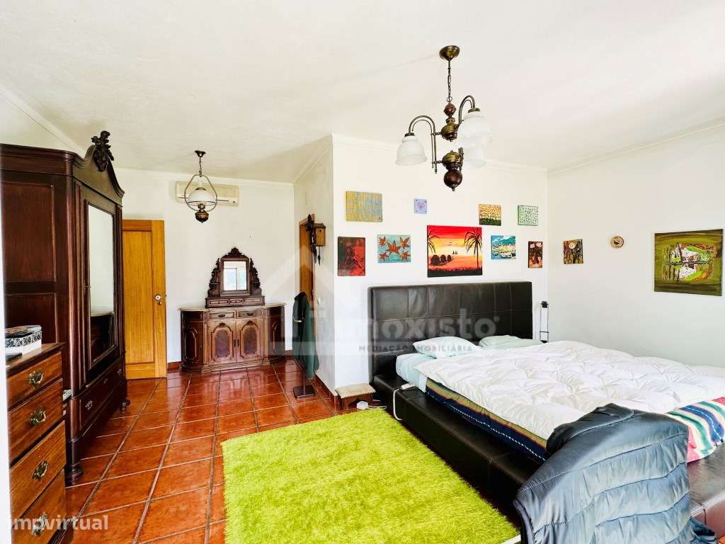Moradia T6 pronta a habitar com piscina em Lousã-40