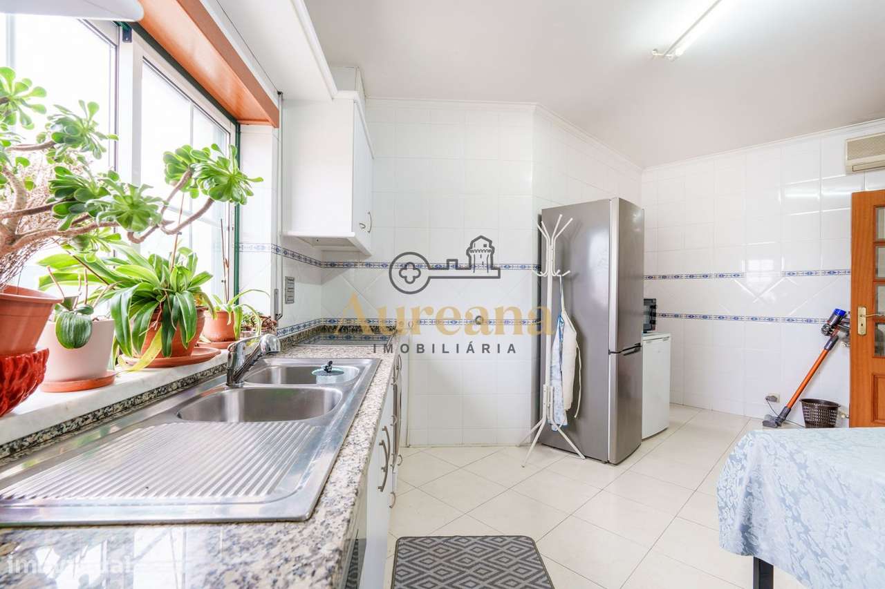 Apartamento T2 com Terraço _ Fátima-3