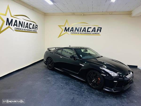 Nissan GT-R 3.8 V6 Black Edition - 1