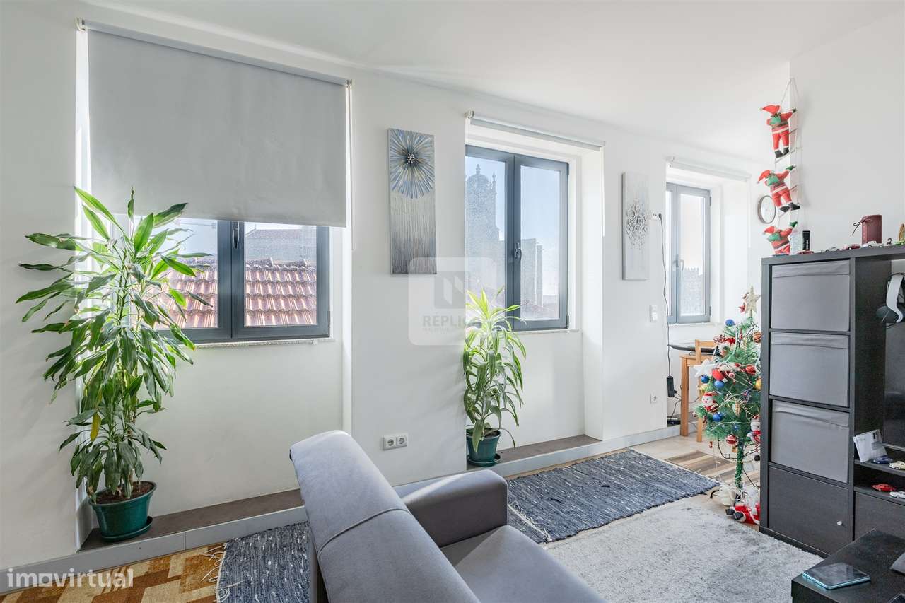 Prédio com Rentabilidade na Baixa do Porto - Grande imagem: 2/38