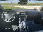 Volvo V60 D3 Drive-E Momentum - 33