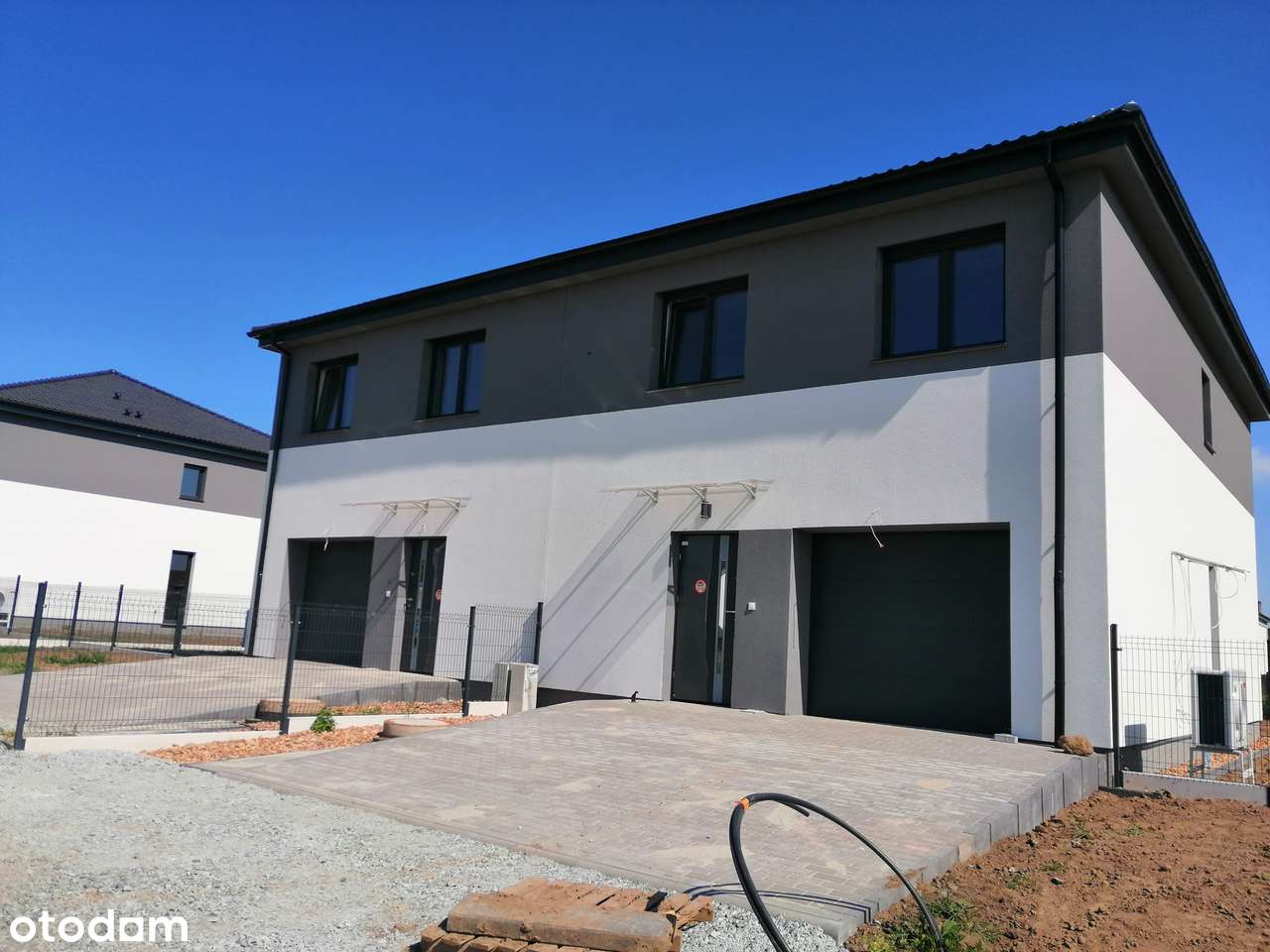 Nowy dom-2023r-5 pok.-Domasław-18