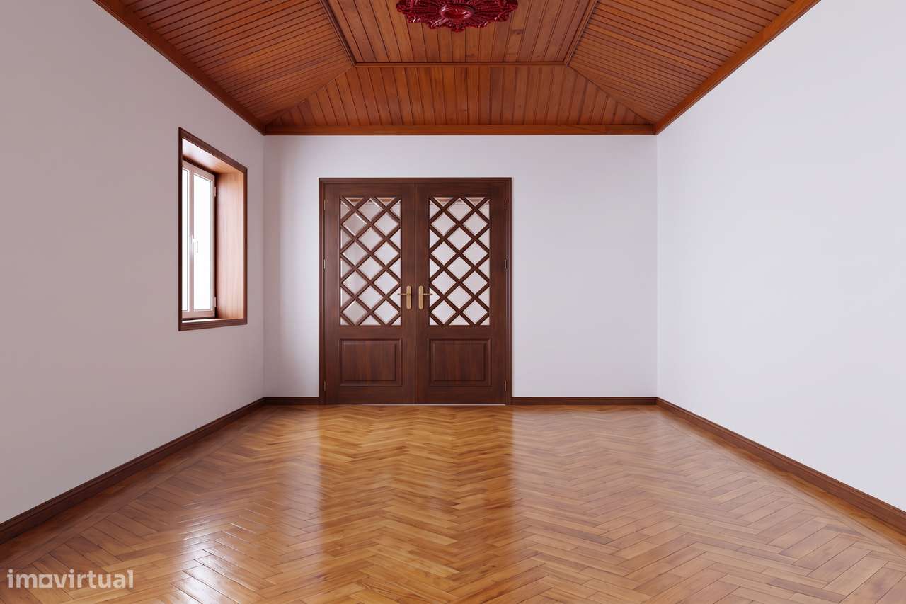 Moradia T6 no centro de Anadia com Garagens-6