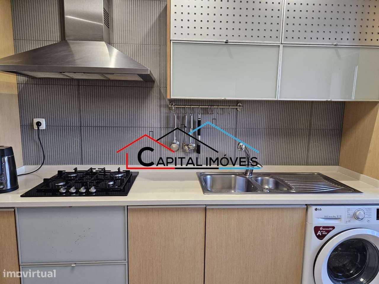 Apartamento T3 com suíte, varandas, garagem e arrecadação-2