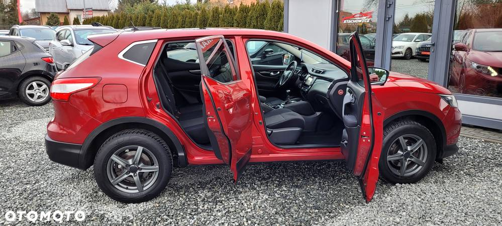 Nissan Qashqai 1.5 dCi N-Connecta - 15