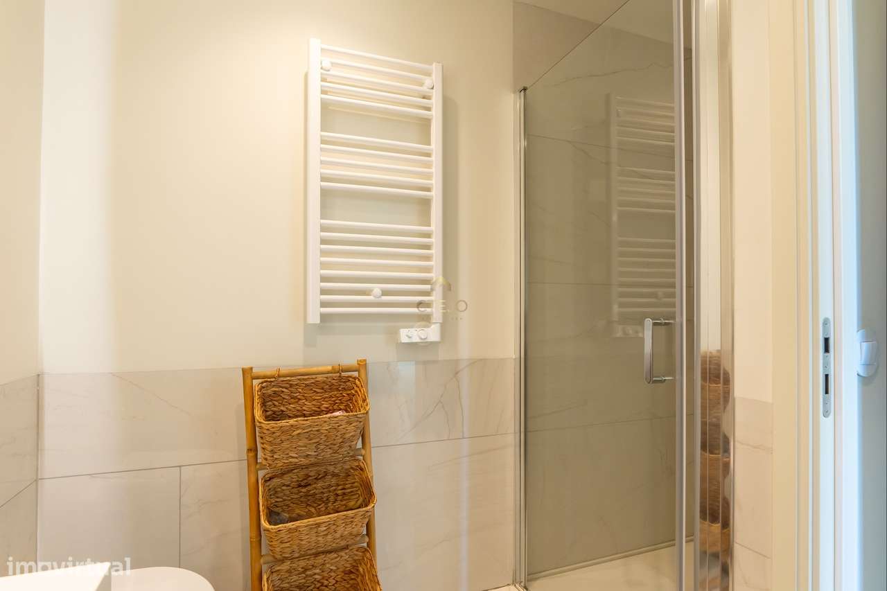 Fantástico T2 na Nova Urbanização Portela-19