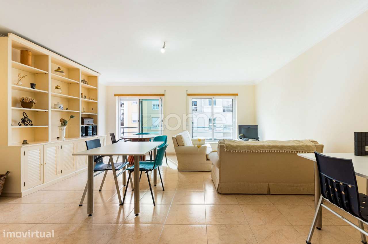 Apartamento T2 + 1 duplex com varanda, Montijo - Grande imagem: 5/26