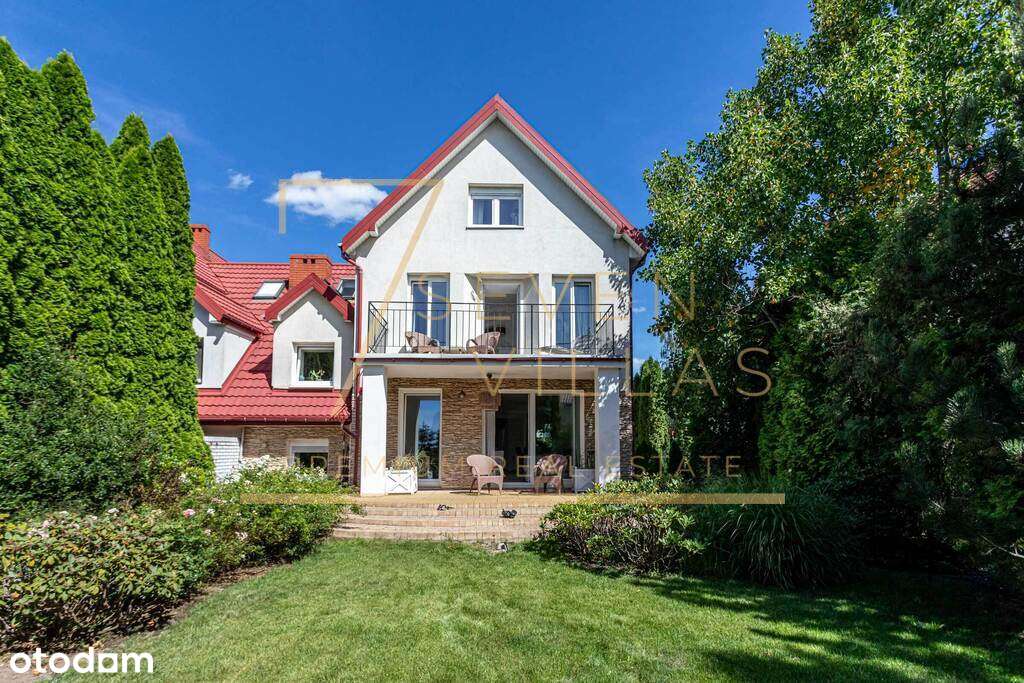 Luksusowy dom w Jabłonnie-19