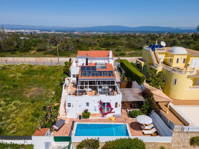A moradia dos seus sonhos no coração do Algarve, com vista mar!-36