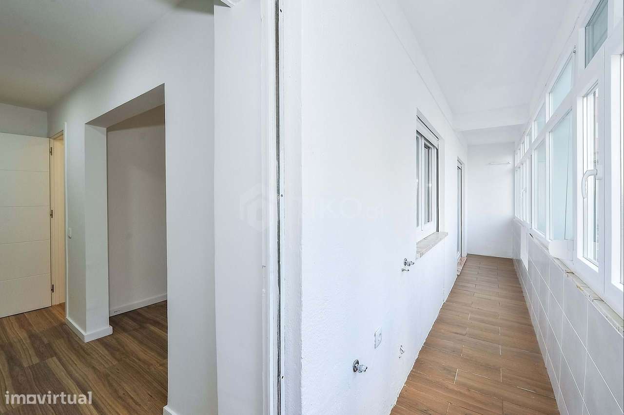 Invista no Seu Futuro: Apartamento T3 em  renovado no Coração de Setúb-11