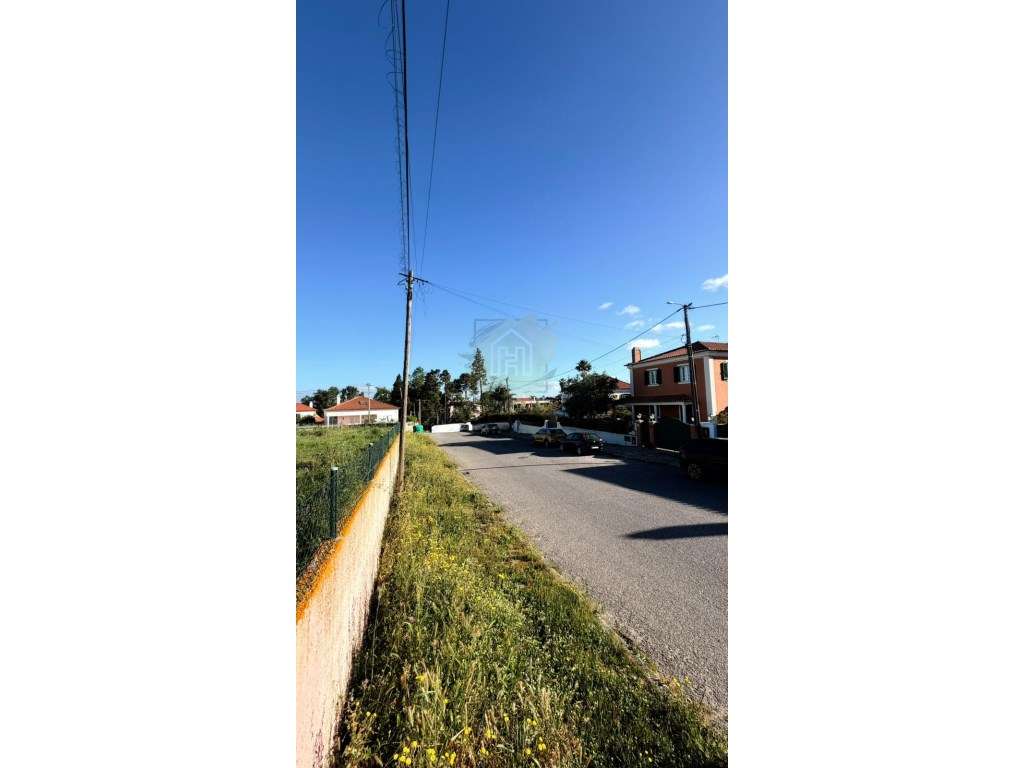 Terreno urbano para construção em excelente zona-5