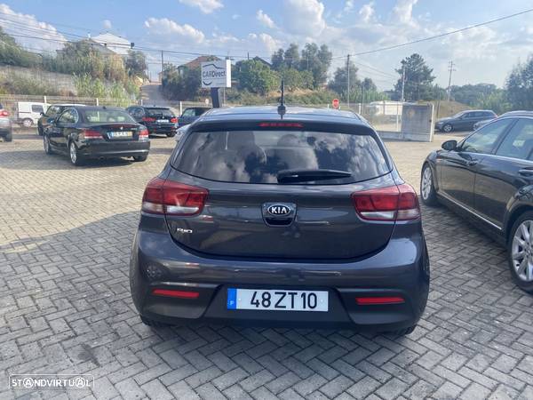 Kia Rio 1.2 CVVT Urban - 6