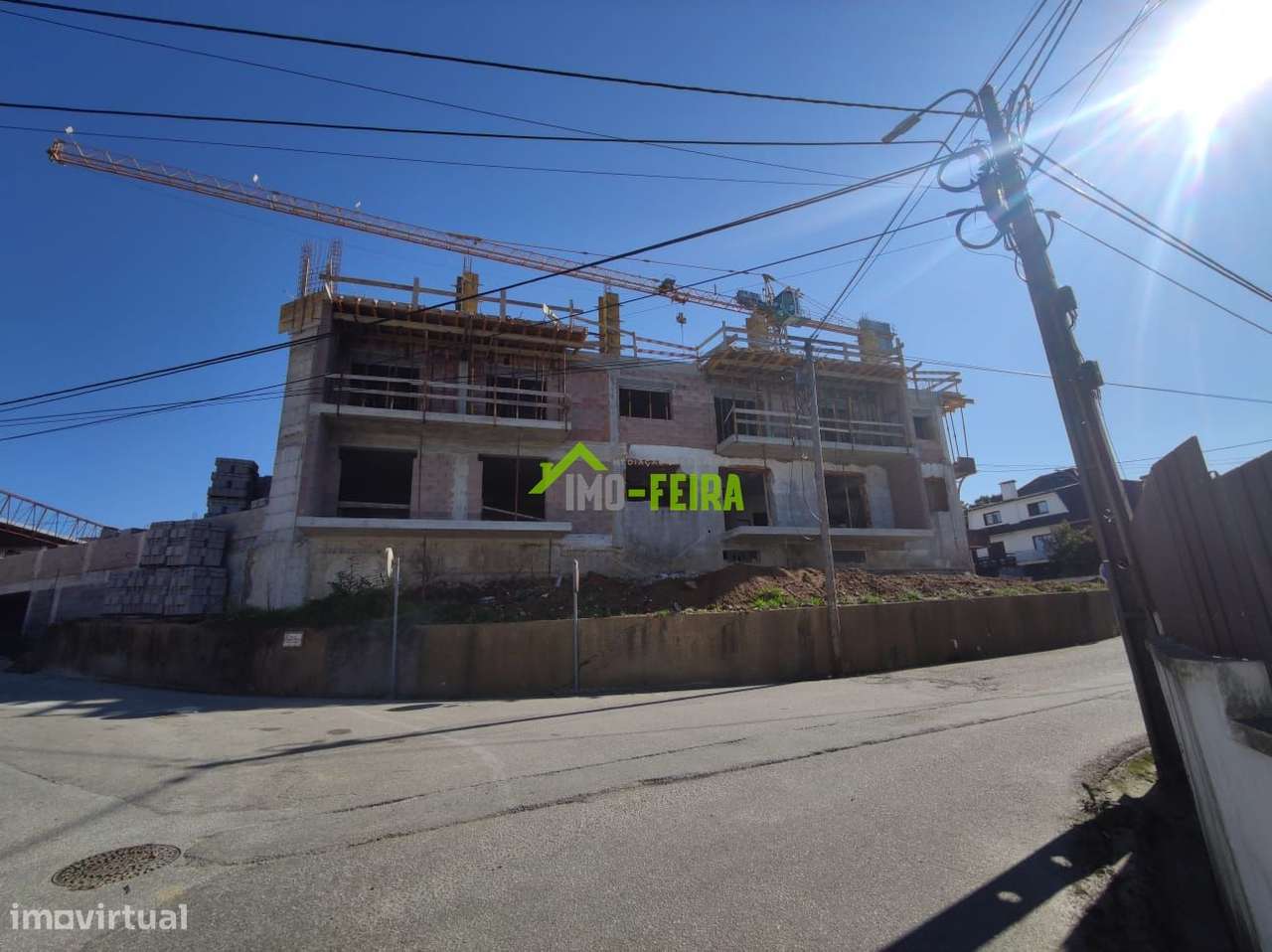 Apartamento T2, em construção-11