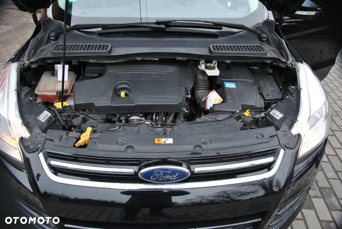 Ford Kuga - 25