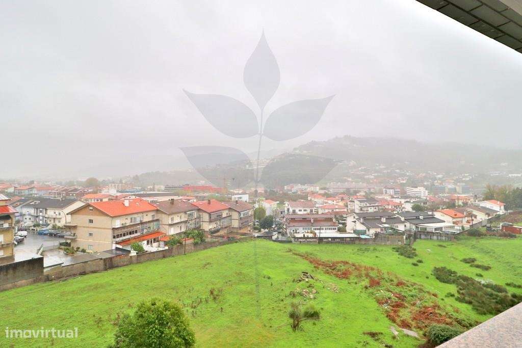 Apartamento T3 - Gualtar - Cozinha Totalmente Equipada-12