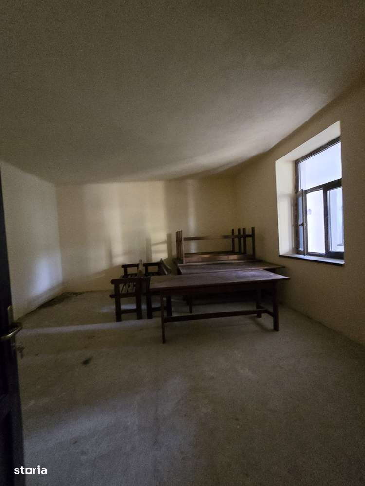 Cenad-Ultracentral-2 fronturi- Casa cu ahitectura deosebita-10