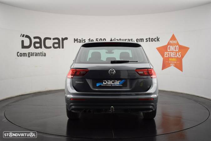 VW Tiguan 1.6 TDI Confortline - 6