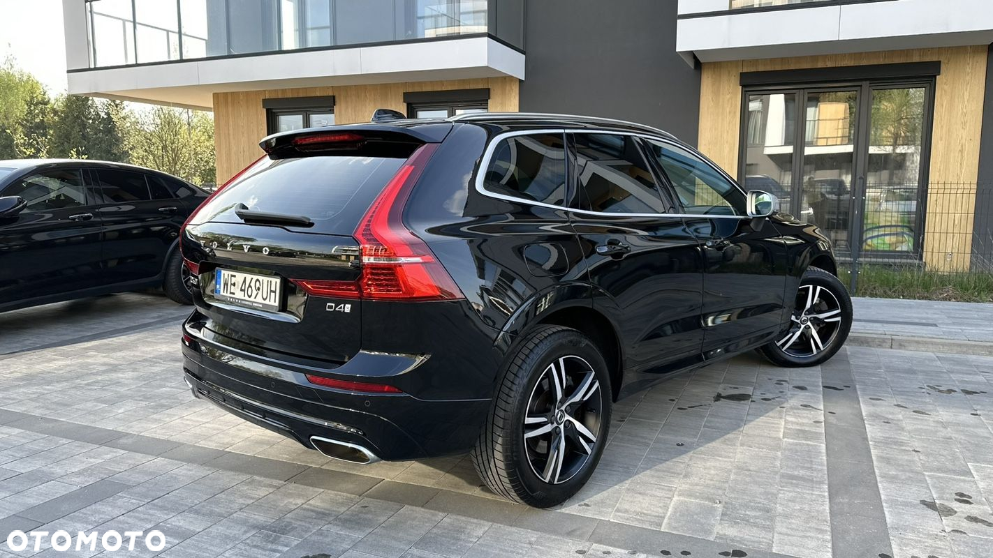 Volvo XC 60 D4 R-Design - 8