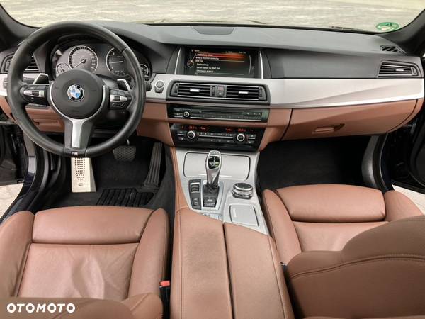 BMW Seria 5 530d xDrive Touring Sport-Aut Luxury Line - 14