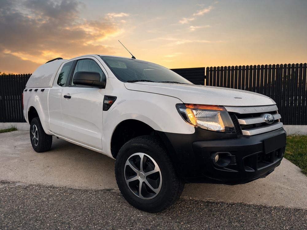 Ford Ranger Pick-Up 4x4 Cabina RAP 2012
