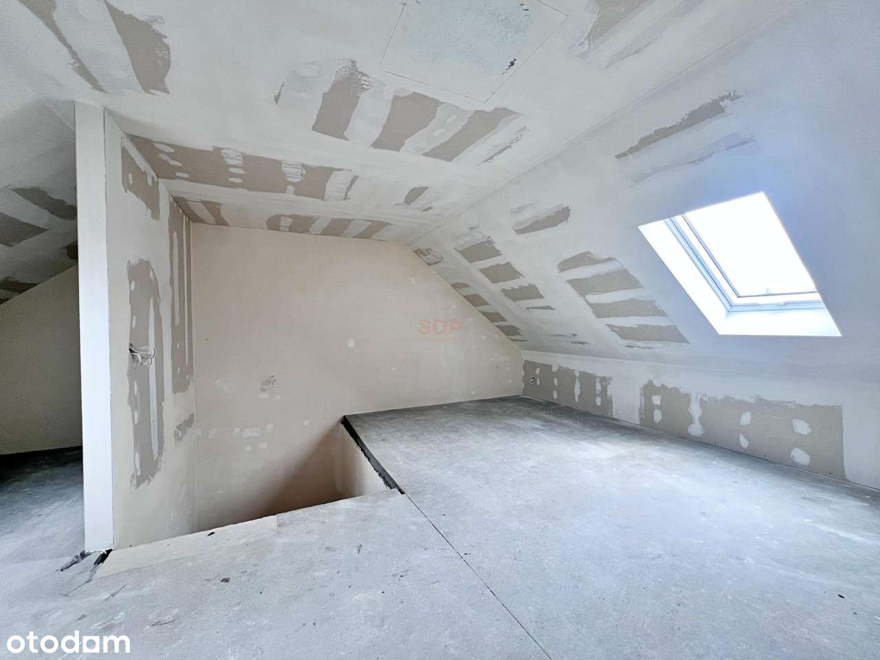 Dom idealny dla rodziny – ogród, 4 pokoje, 2 łazienki, Rogów Sobócki - Pełny obrazek: 5/8