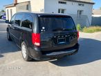 Dodge Grand Caravan - 15