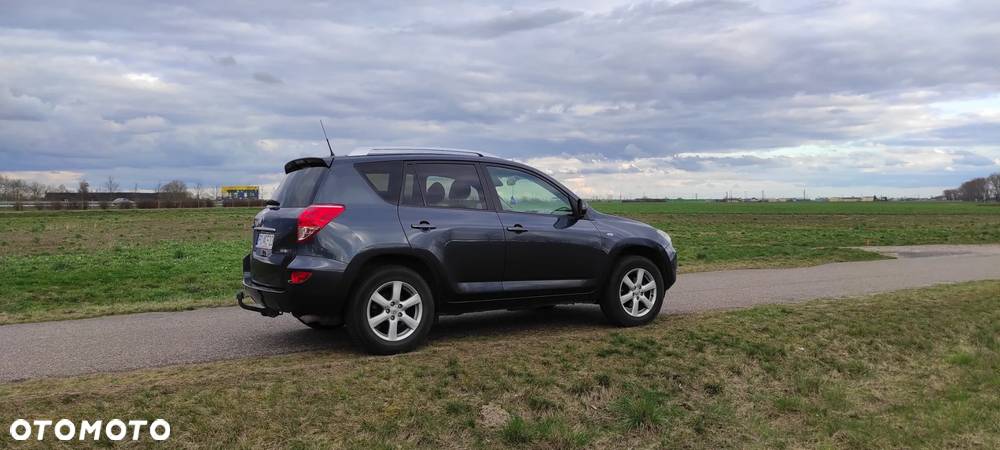 Toyota RAV4 2.0 VVT-i Prestige - 15