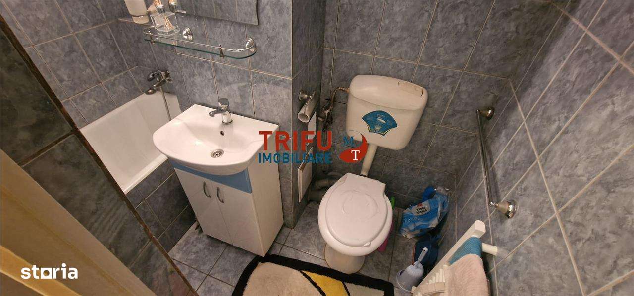 Garsoniera de vanzare mobilata etaj. 2 zona Ampoi-5