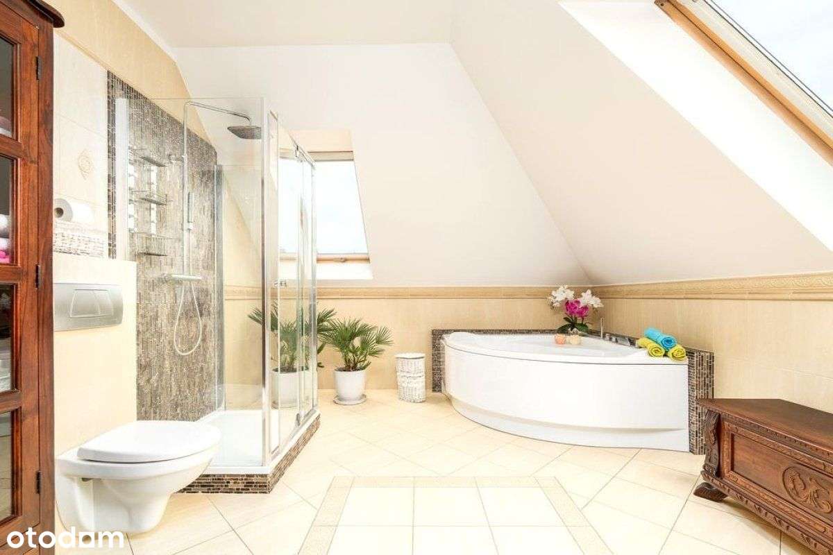 Dom z garażem i pięknym ogrodem - Pełny obrazek: 5/20