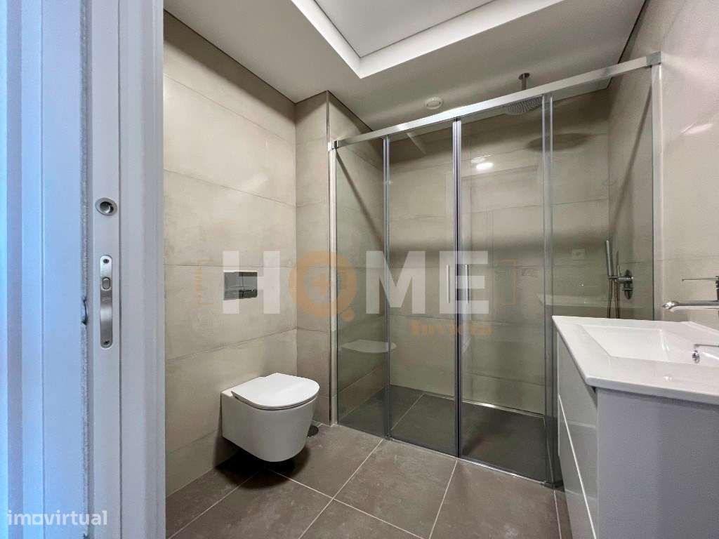 EXCELENTE Apartamento T3 NOVO | em plena Av. da Boavista-17