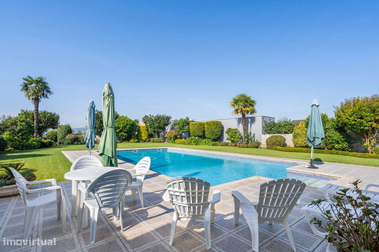 Moradia T3 com Piscina e Jardim em Galegos, Barcelos-12