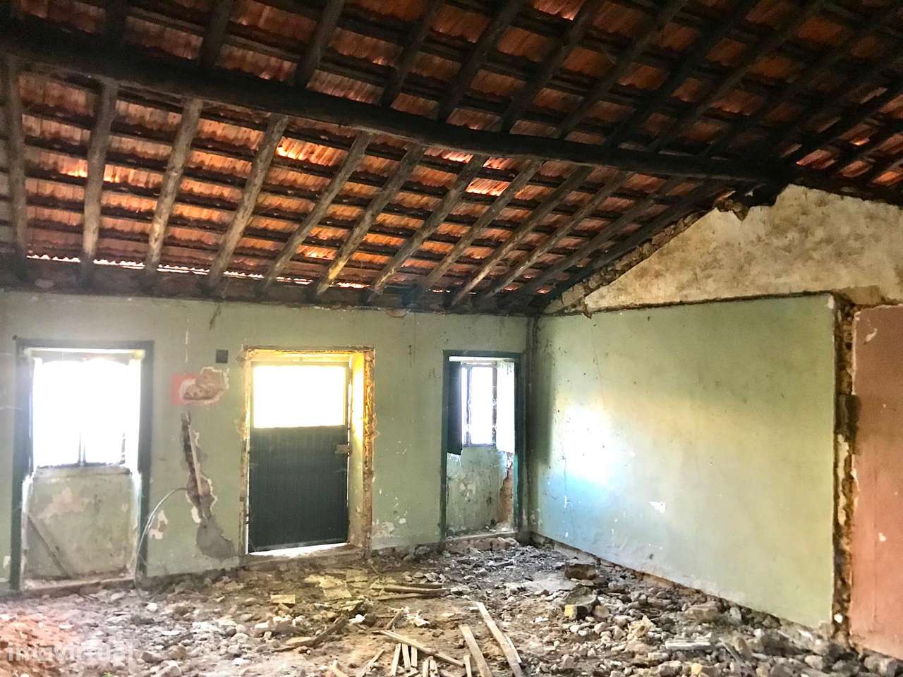 Moradia, Arrecadação, Terreno 1720m2-9