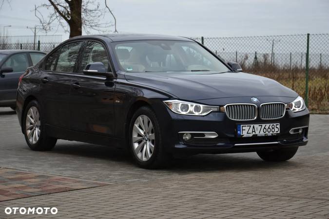 BMW Seria 3 320d xDrive Modern Line - 15