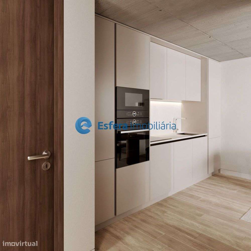 T1 Novo junto ao LIDL Monte dos Burgos-0