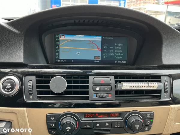 BMW Seria 3 320d - 9