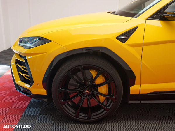 Lamborghini URUS - 5