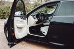 Volvo XC 60 T8 Twin Engine AWD Geartronic RDesign - 16