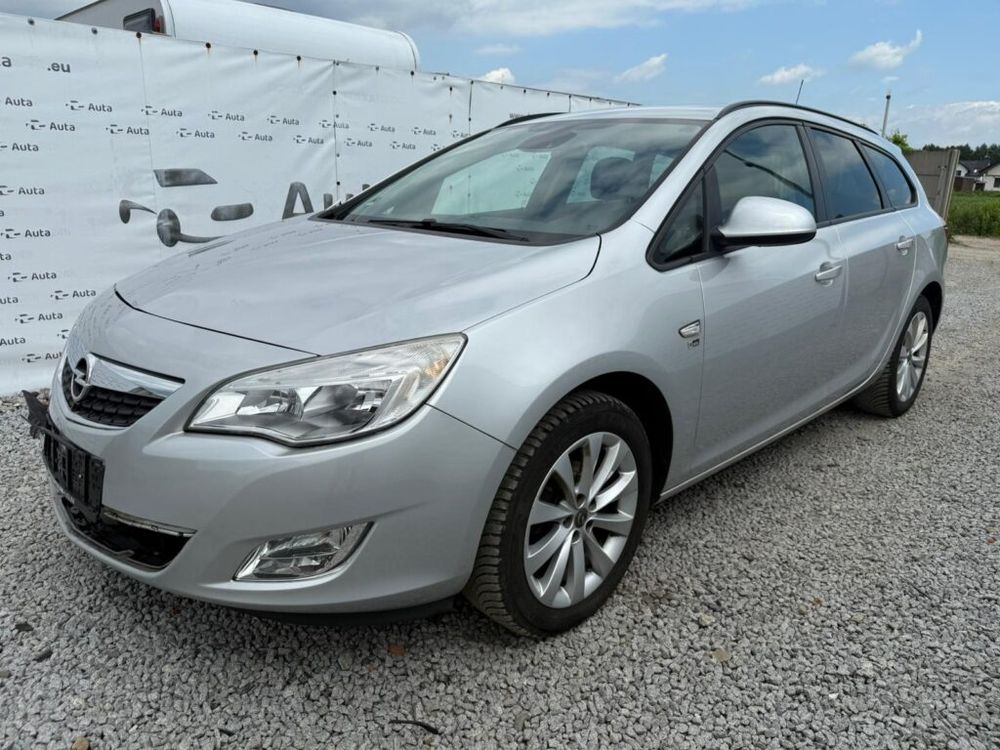 Opel Astra J 1.4 Turbo ecoFLEX Start/Stop 150 Jahre 2012