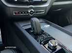 Volvo XC 60 Recharge T8 Twin Engine eAWD R-Design - 5