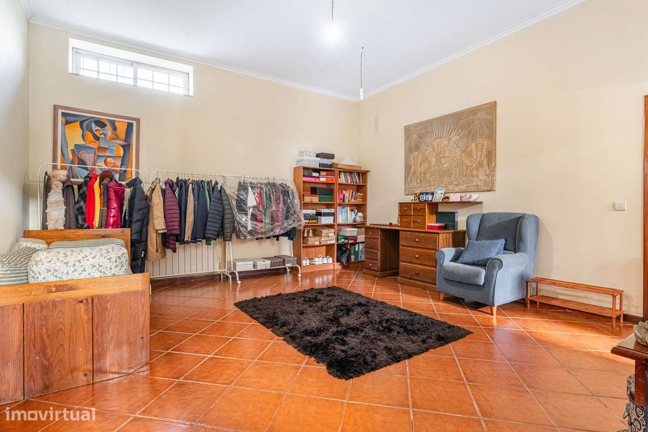 Moradia térrea T5 em Gondizalves - Braga-32