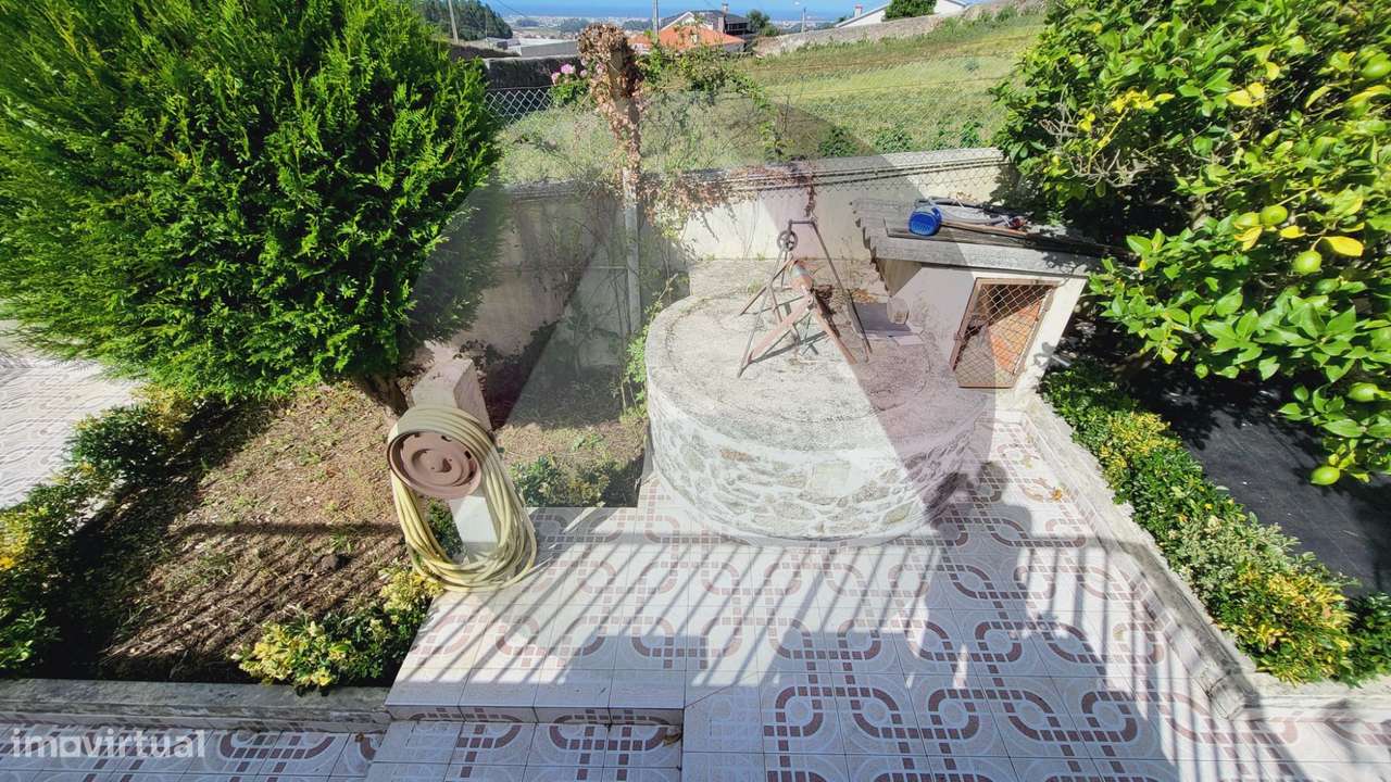 Moradia V3 em Terroso - Póvoa de varzim - Grande imagem: 2/24